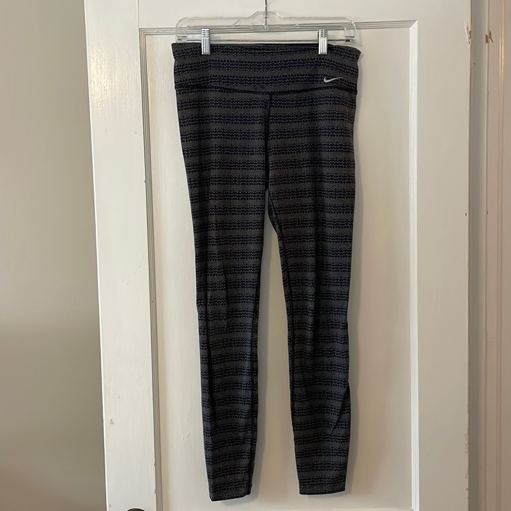 Nike women’s leggings